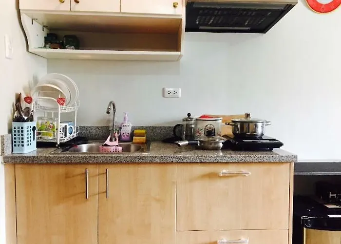 Mivesa Garden - : Wifi + Netflix Cebu